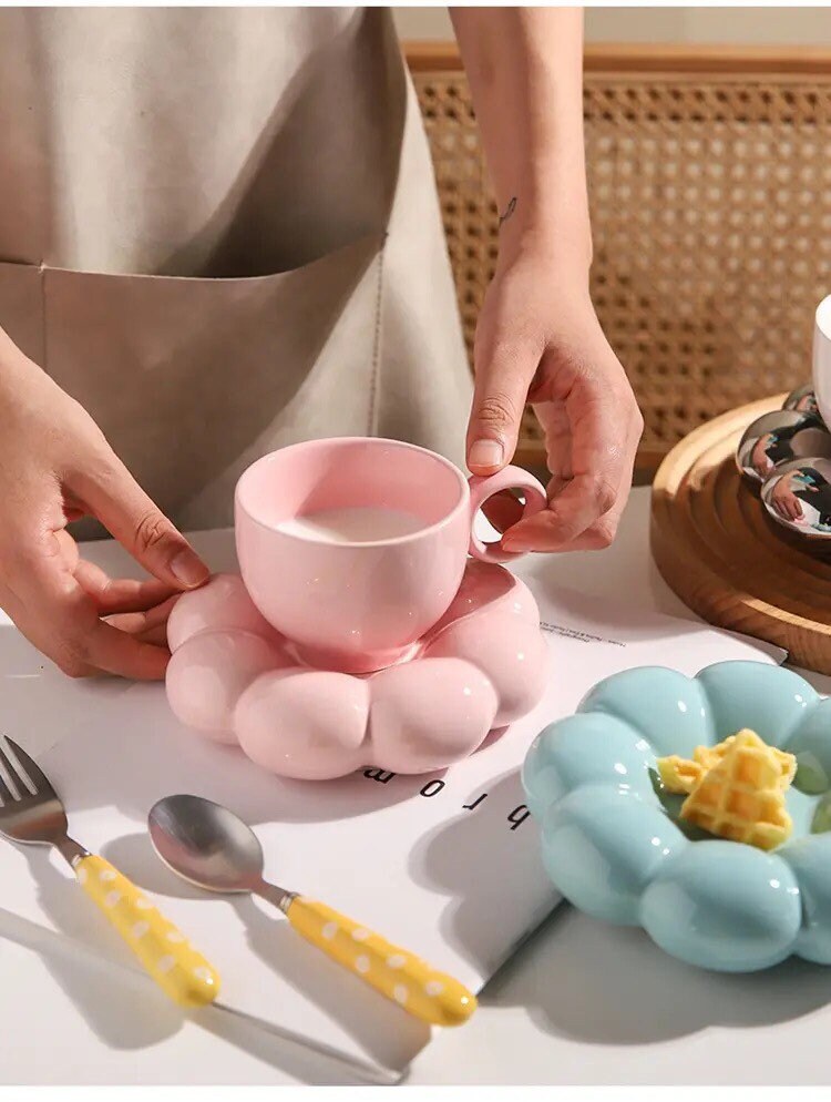 Ceramic Cappuccino Coffee Cup And Saucer Set Flower Shape Reusable Personalized Breakfast Tea Milk Espresso Mug
